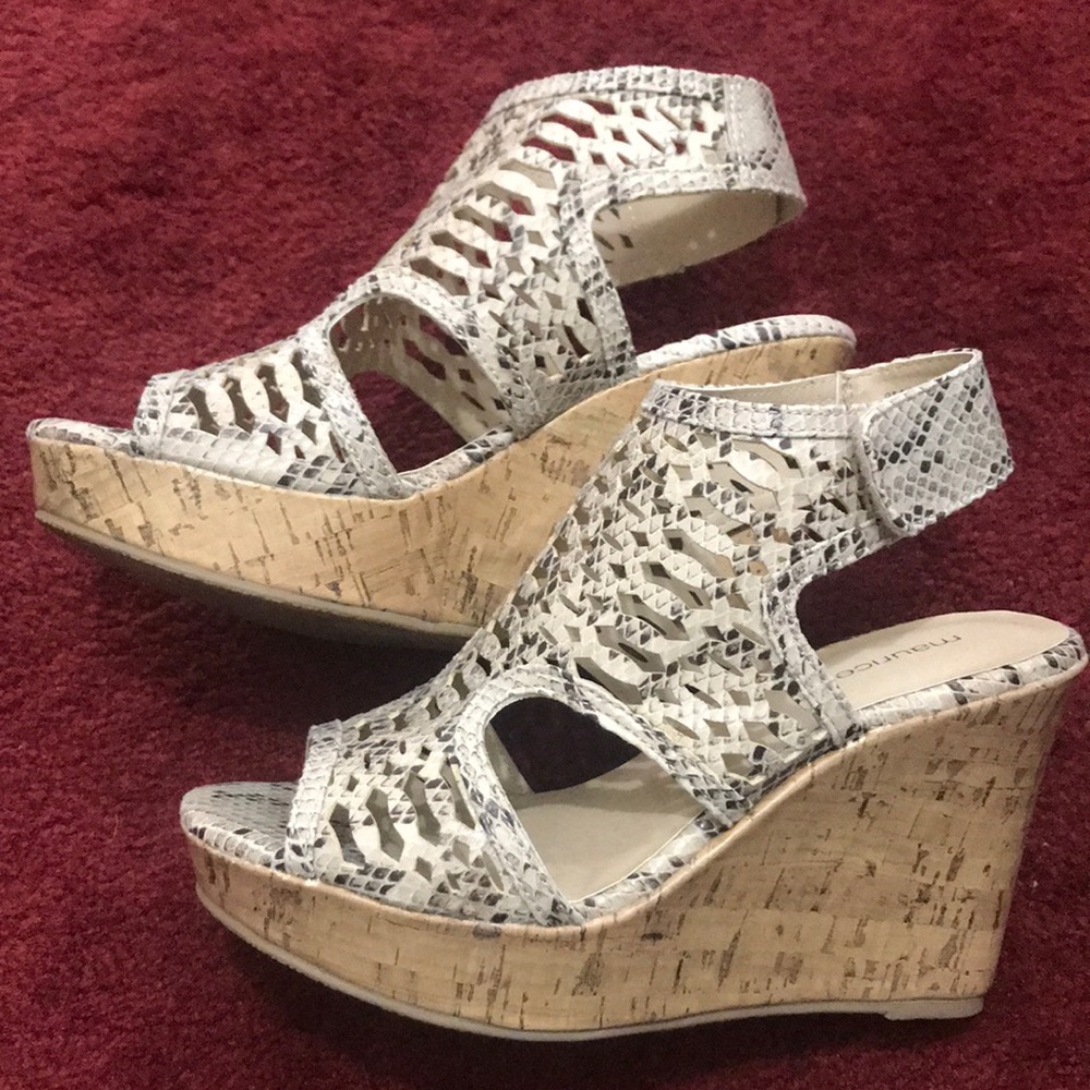 Maurice’s wedges!!